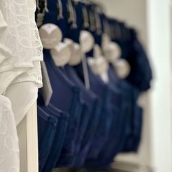 Lingerie Nilles (close-up)