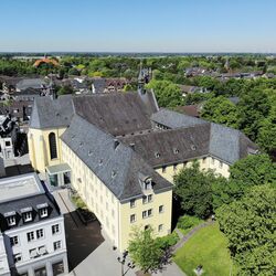 Luchtfoto van het Franciscanerklooster, © PEP Werbeagentur