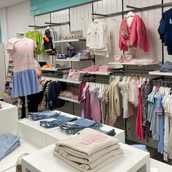 Het hoogwaardige, handgeselecteerde assortiment van GeschwisterHerz voor baby's, kinderen en tieners