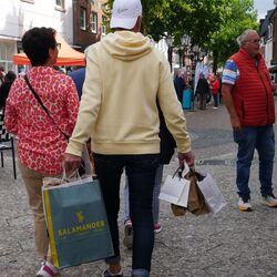 "Het gekke winkelen" houdt de winnaars altijd scherp ;-) ...