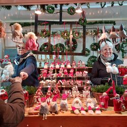 Handgemachte Weihnachtsdekoration, © Armin Horst